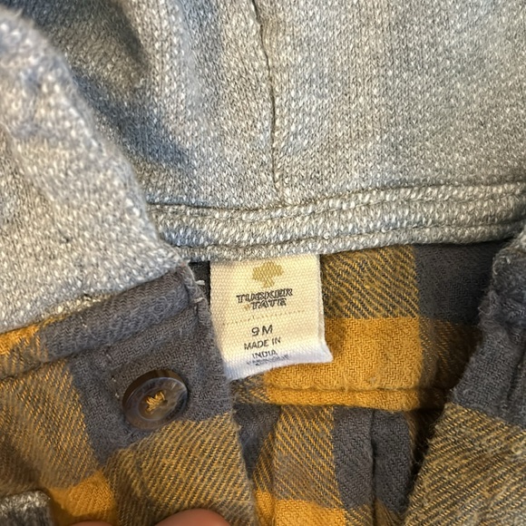 Tucker and Tate hoodie - Picture 2 of 2